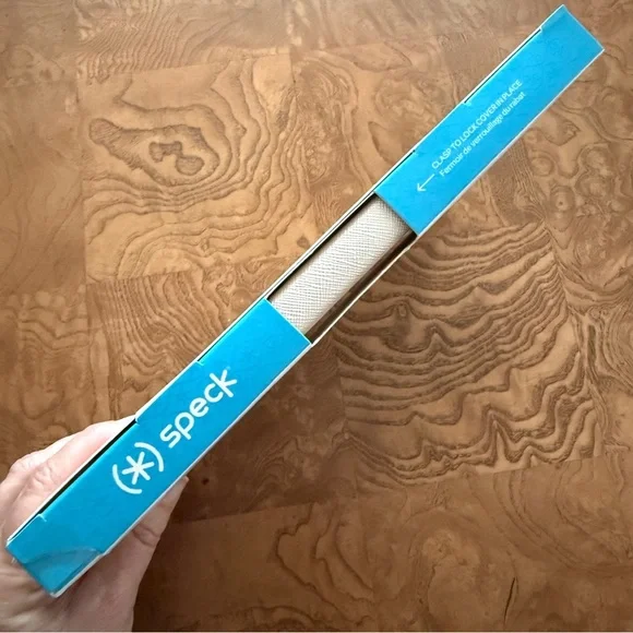 NEW Speck StyleFolio iPad Mini Champagne Case - Picture 6 of 7